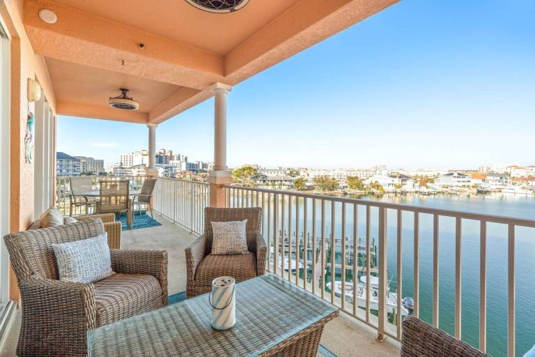Condo Sand Key