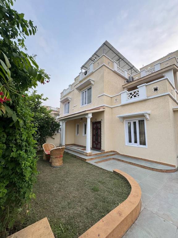 House with garden & pool | Good for workation | Pet-friendly in Udaipur