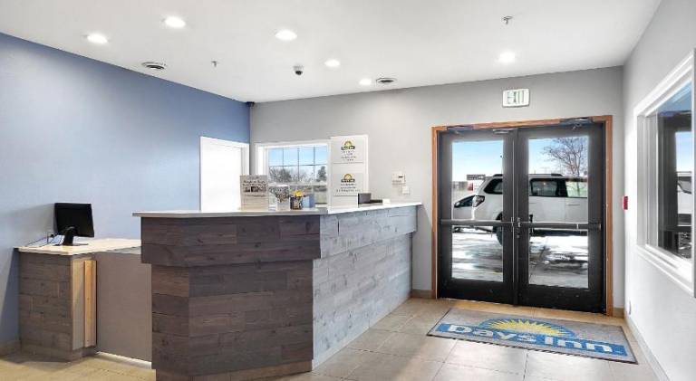 Days Inn by Wyndham Ellensburg — photo 3