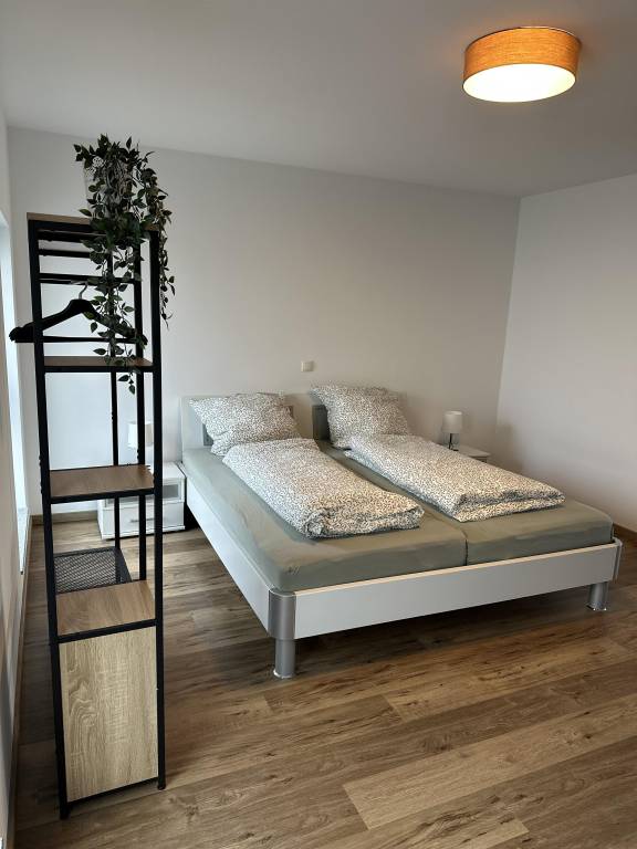 Appartement Fewo Bad WC 1 Schlafraum