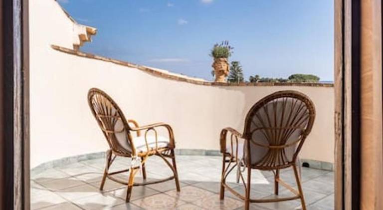 {Villa Jacuzzi Privata}sul mare di Fontane Bianche — photo 5