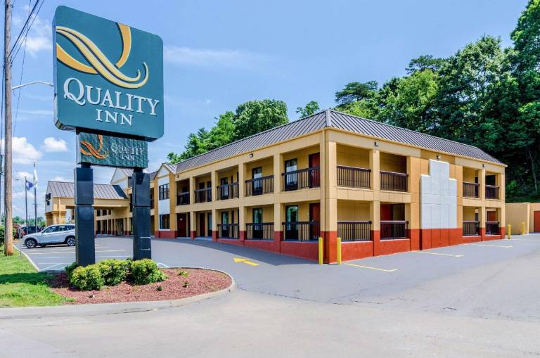 Quality Inn Tanglewood in Roanoke, VA