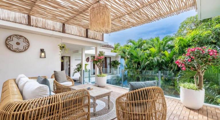 Villa with pool | Pet-friendly — photo 3
