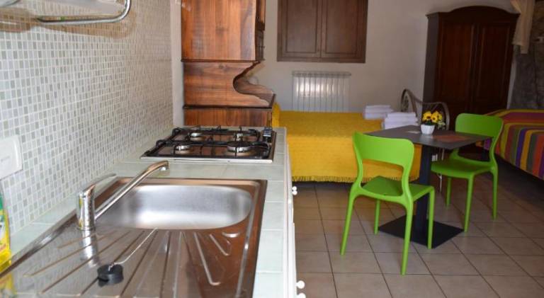 House with 1 room for 3 persons — photo 3