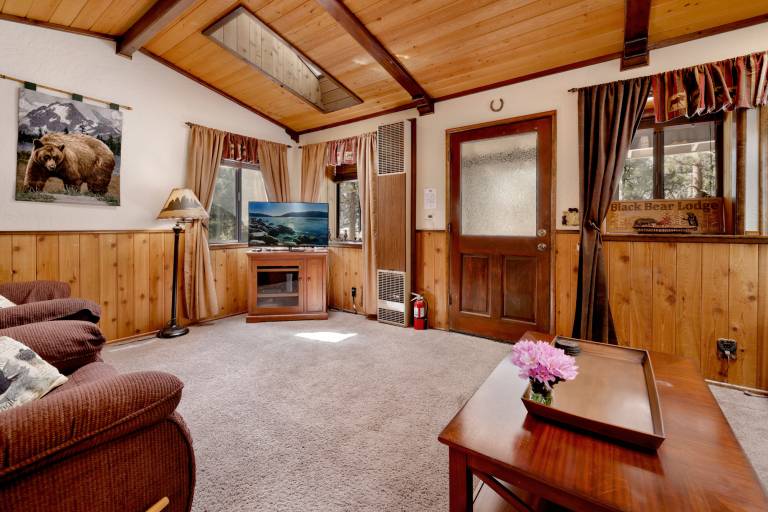 Moose Inn Bear Mountain Cottage at Big Bear — photo 4
