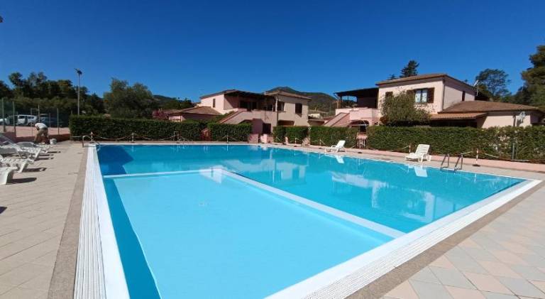 Charming rental apartment with pool | Pets allowed in San Teodoro
