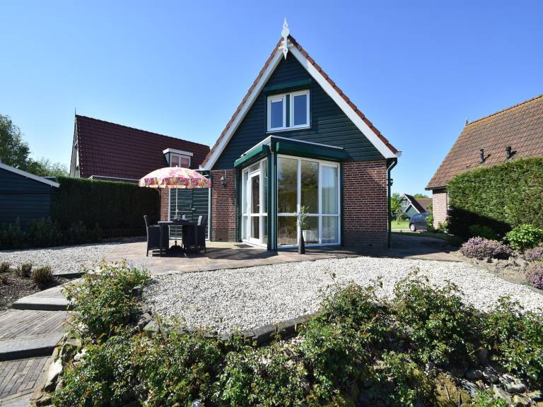 100 m² Ferienhaus
