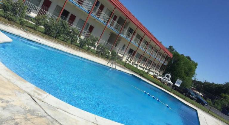 Flagship Inn — photo 4