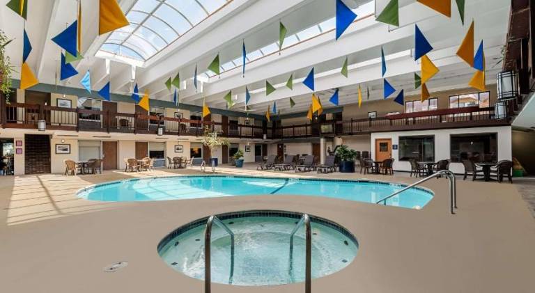 Best Western Bridgeview Hotel — photo 2