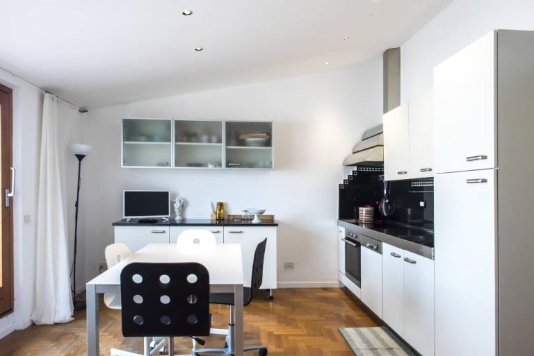 Family-oriented charming apartment with terrace | Sea view | Beach nearby | Pets are welcome — photo 4