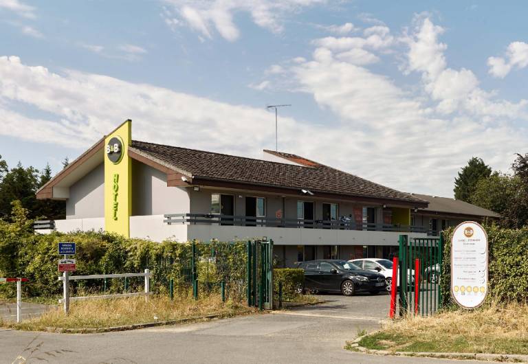 B&B Hotel corbeil-essonnes in Lisses