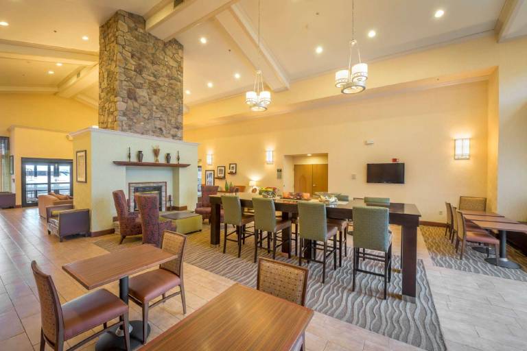 Hampton Inn & Suites Binghamton/Vestal — photo 3