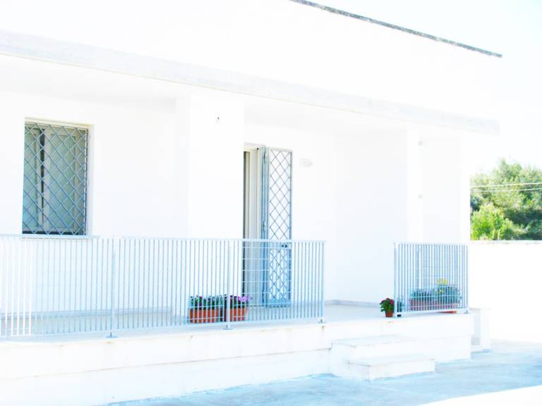 Child-friendly big villa with yard | Pets allowed — photo 3