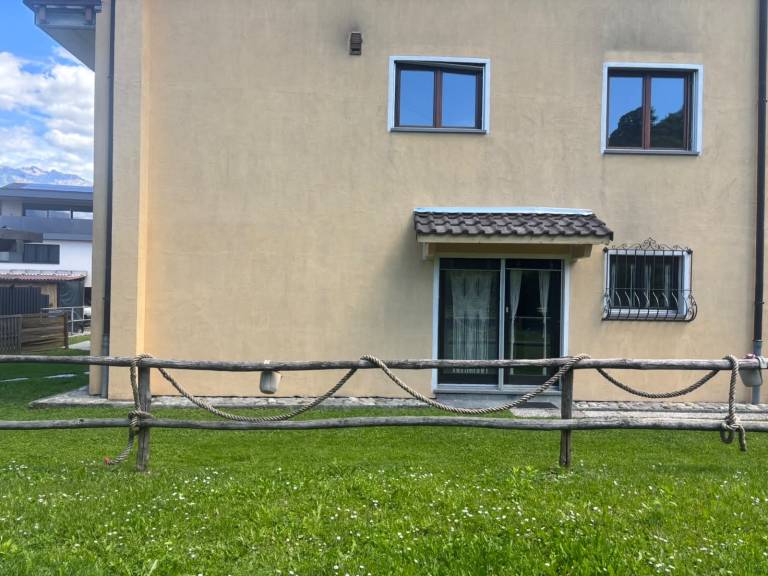 Ferienwohnung mit Hund in Vira (Gambarogno), Schweiz f&uuml;r max. 5 Personen