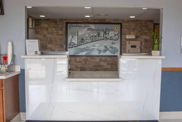 Super 8 By Wyndham Mountain Home — photo 4