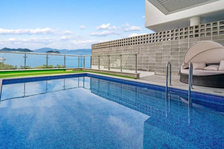 Yeosu Liposo Poolvilla