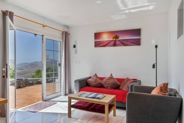 Vacation Apartment 'Rosa Eden' with Mountain View, Balcony and Wi-Fi — photo 2