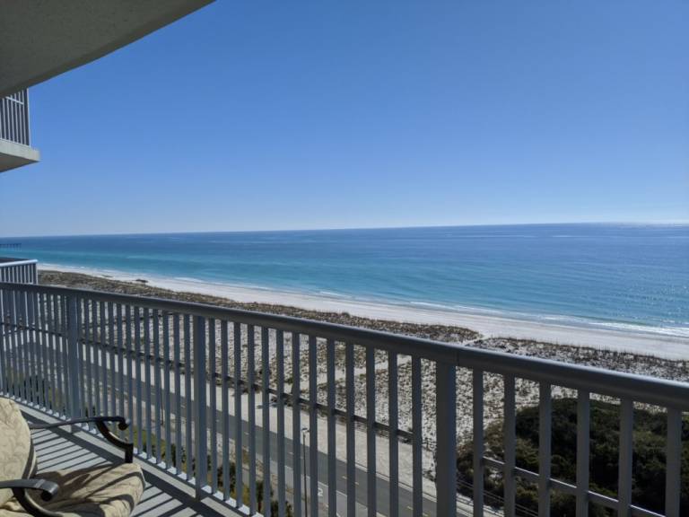 12th floor unit Fabulous direct ocean views 1230