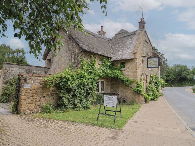 Cottage Crewkerne