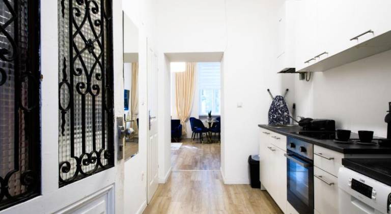 Apartment with 1 room for 4 persons — photo 3