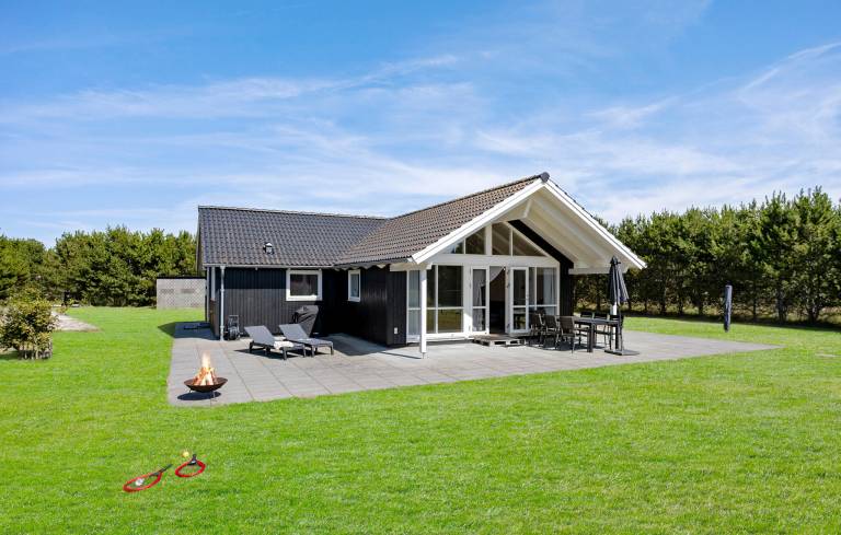 Ferienhaus mit Hund in Bratten Strand f&uuml;r max. 6 Personen