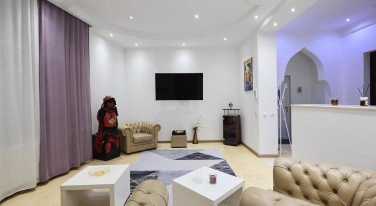 Apartment with hot tub | Next to Curtea Veche | Pets are welcome — photo 5