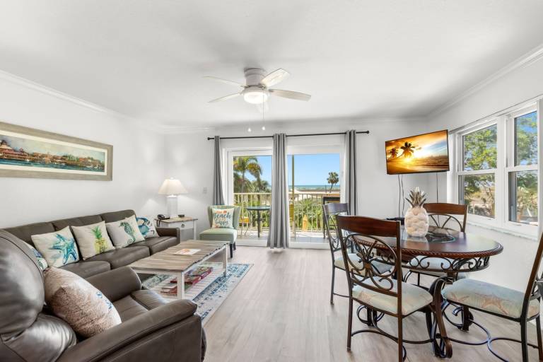 Condo  Saint Pete Beach