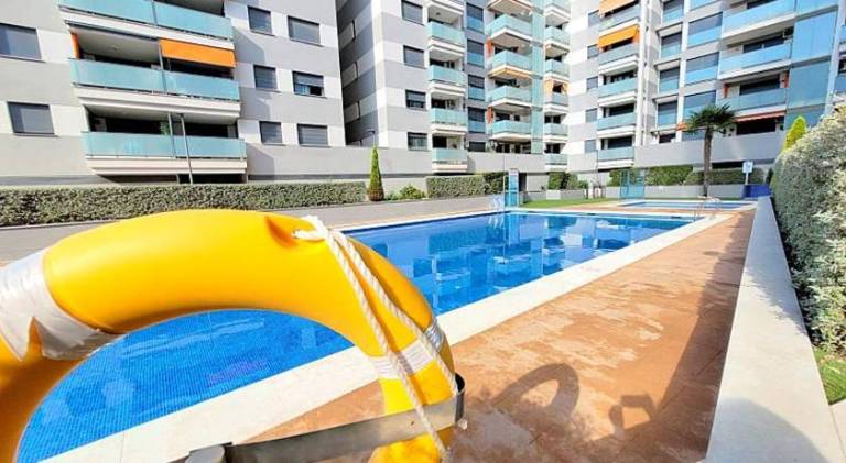 Apartament Ambar Gandia playa-grao con piscina parking ideal para familias in Gandia