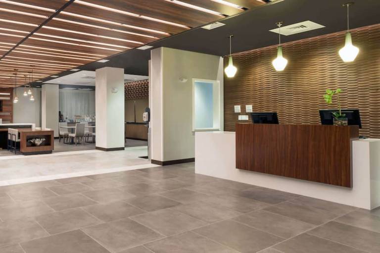 Wingate by Wyndham Altoona Downtown Medical Center