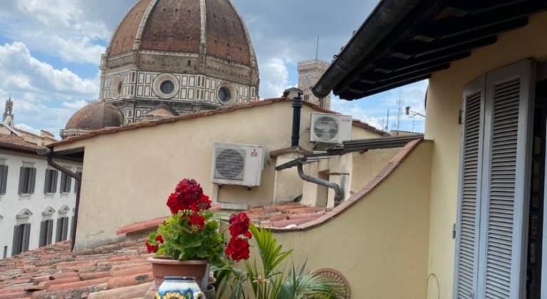 Apartment | Close to Florence Cathedral | Suitable for remote work in Santa Maria