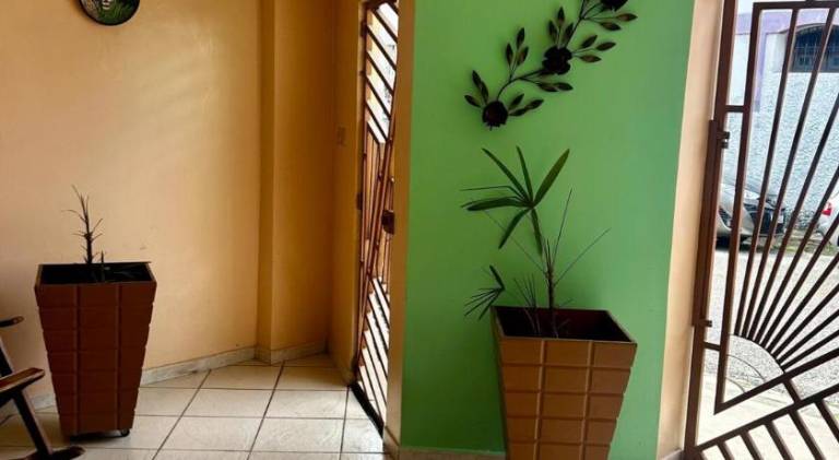 House | Pet-friendly — photo 5