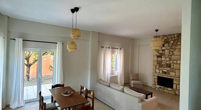 Villa with 2 rooms for 6 persons — photo 2