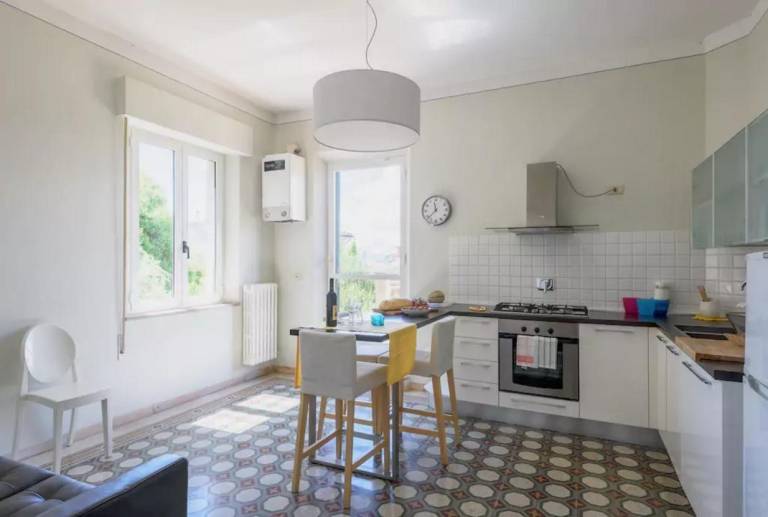 Holiday apartment with terrace — photo 2