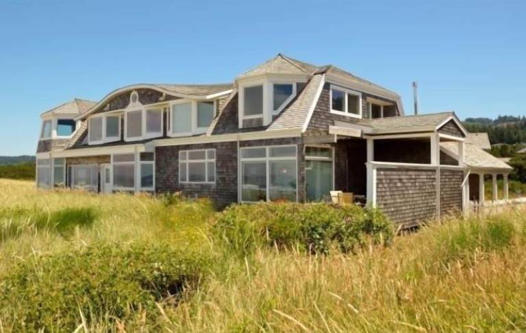 House  Neskowin