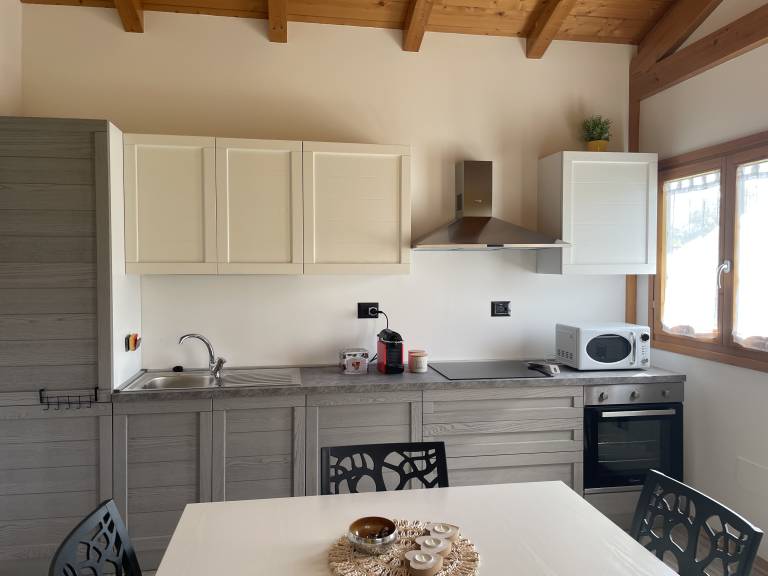 Colleolivi - Indipendent wooden cottage — photo 4
