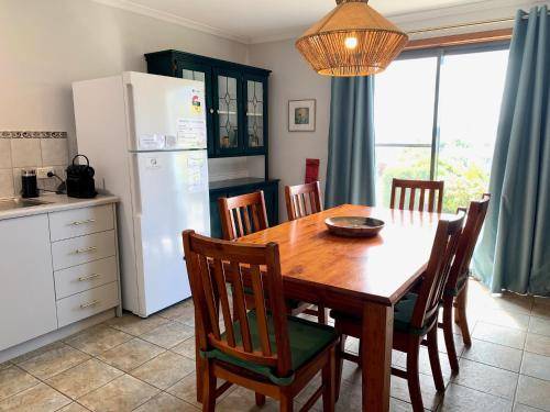 Apartment  Emu Bay