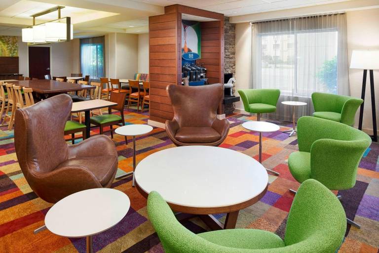 Fairfield by Marriott Inn & Suites Chicago Midway Airport — photo 3