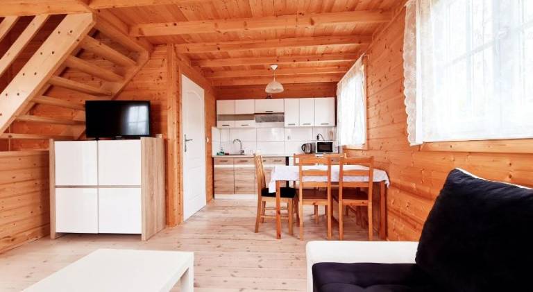 Lodge with grill & private pool — photo 2