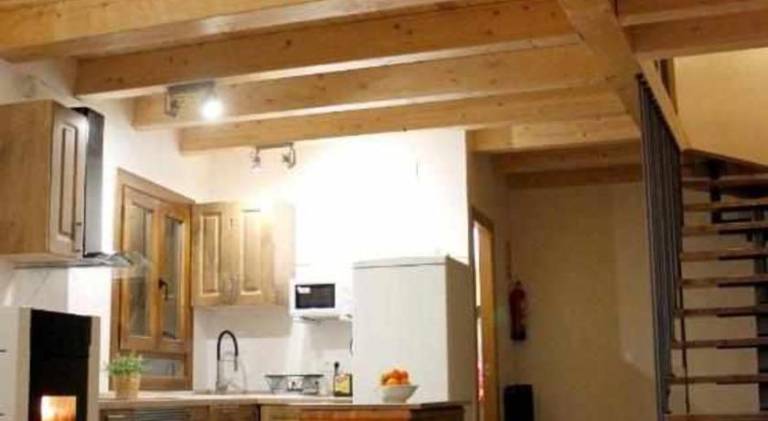 Chalet with grill — photo 2