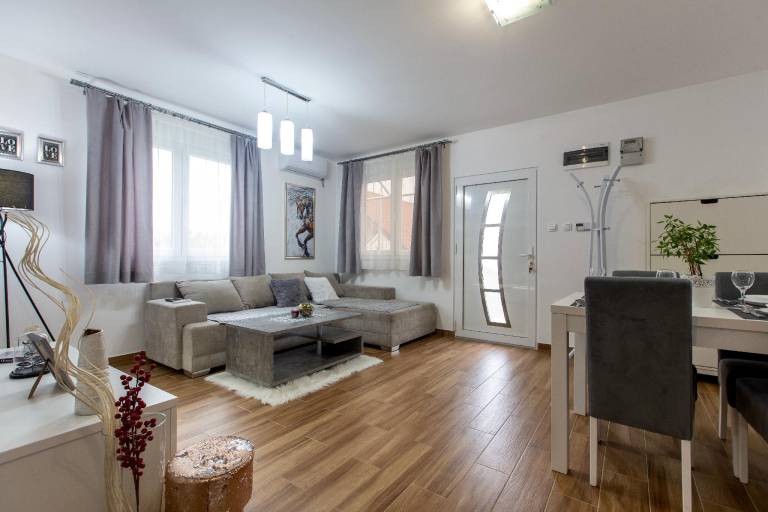 Rental apartment with garden | Pets allowed — photo 2