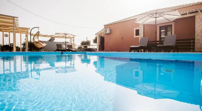 Βίλα Κουσπαδες