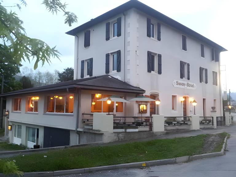 Savoy Hotel in Viviers-du-Lac