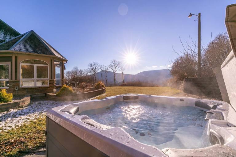 Mountain Gem - Huge Home 7 Minutes to Boone with Hot Tub, Pool Table & Views! — photo 3
