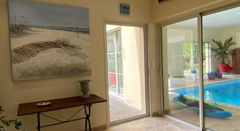Villa with barbeque, yard & private pool | Good for workation — photo 4