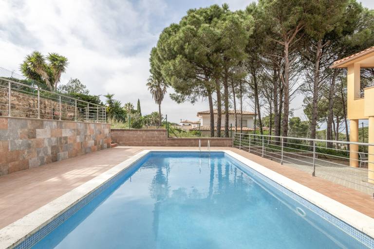 Holiday Home 'Pineda 12' with Mountain View, Private Pool and Wi-Fi — photo 2
