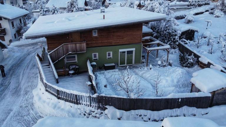 Rental apartment with grill & yard | Garden view — photo 2