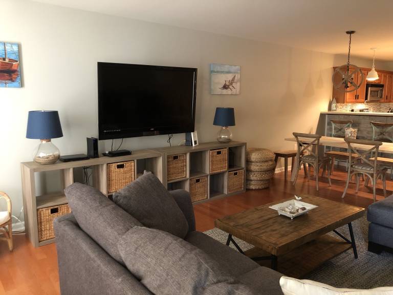 Condo Lake Geneva