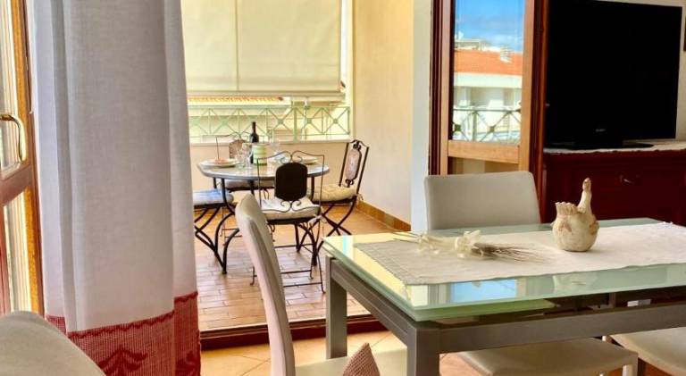 Rental apartment with 2 rooms for 4 persons — photo 2