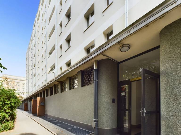 Apartament typu studio  Nowe Miasto