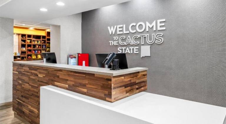Hampton Inn & Suites Farmington — photo 3